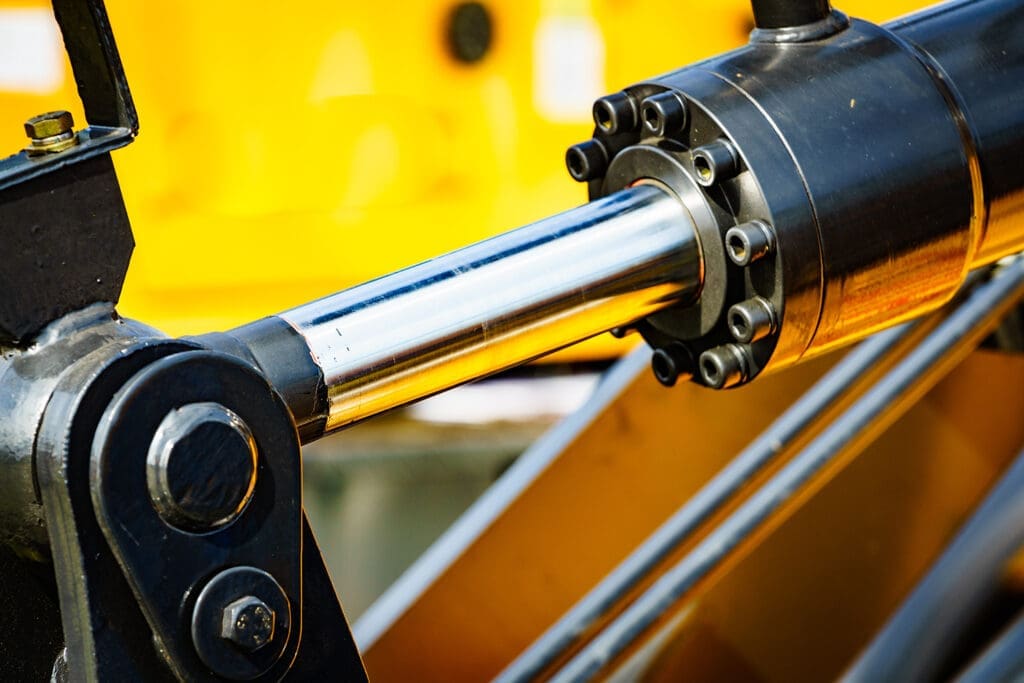 Hydraulic mechanism on industrial machine